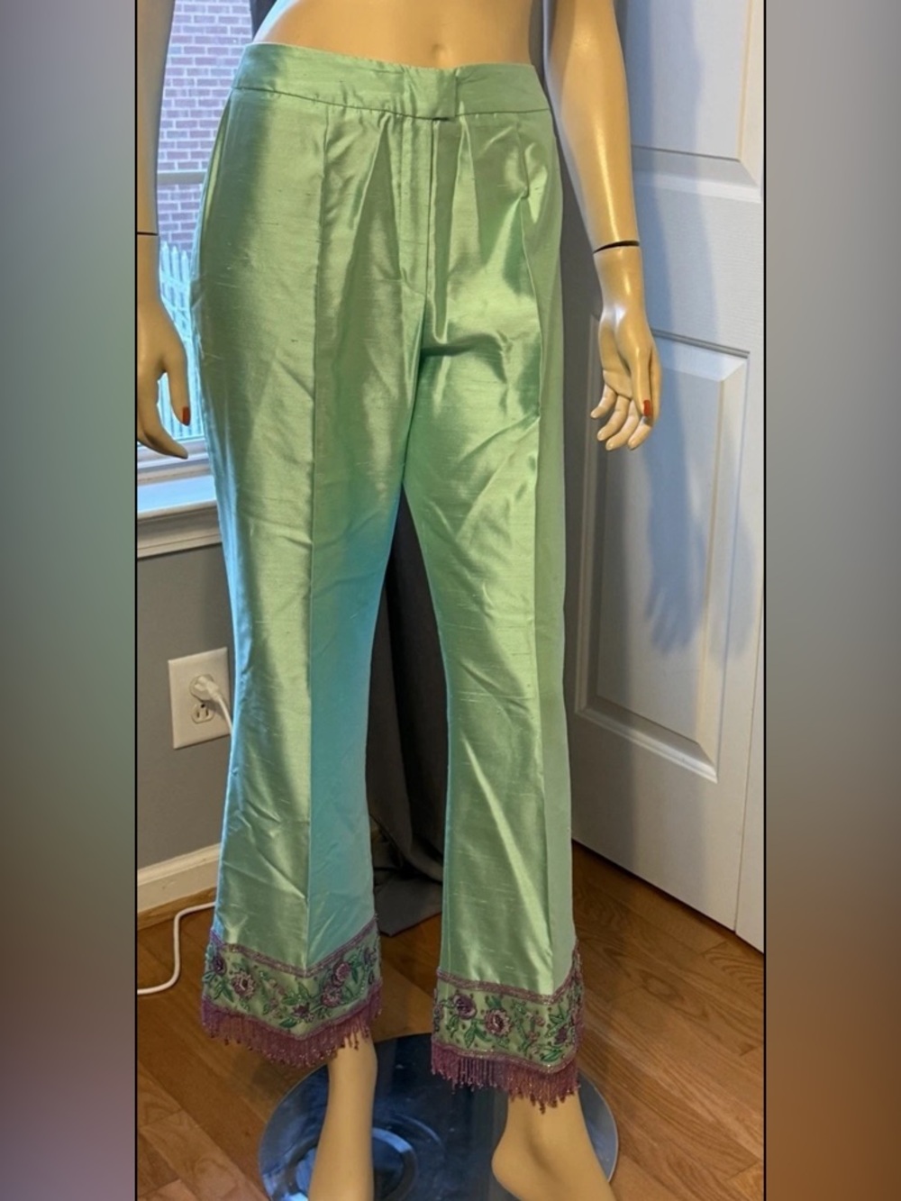 Vintage Mint Green 100% Silk Escada Pants